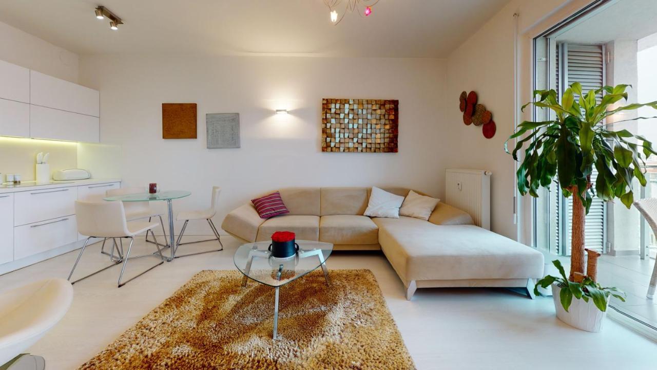 Bibi Centroom Apartment Piest'any Dış mekan fotoğraf